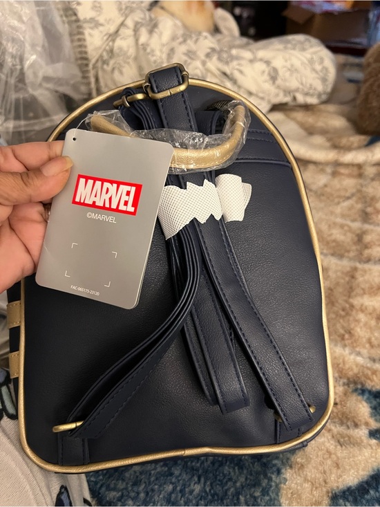 north face backpack borealis rabbit grey in High Rise Light Heather by The High Rise Grey Light Heather 31-40 25 years later Battery:Gravity 5'000 mAh + FREE Trident Cable Elemental Backpack (20L) (Little
